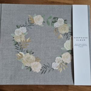 Keepsake Album with Floral Design - Gray and Gold